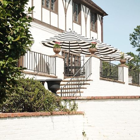 Duncraig Manor Bed & Breakfast เซาเธิร์นไพนส์ ภายนอก รูปภาพ